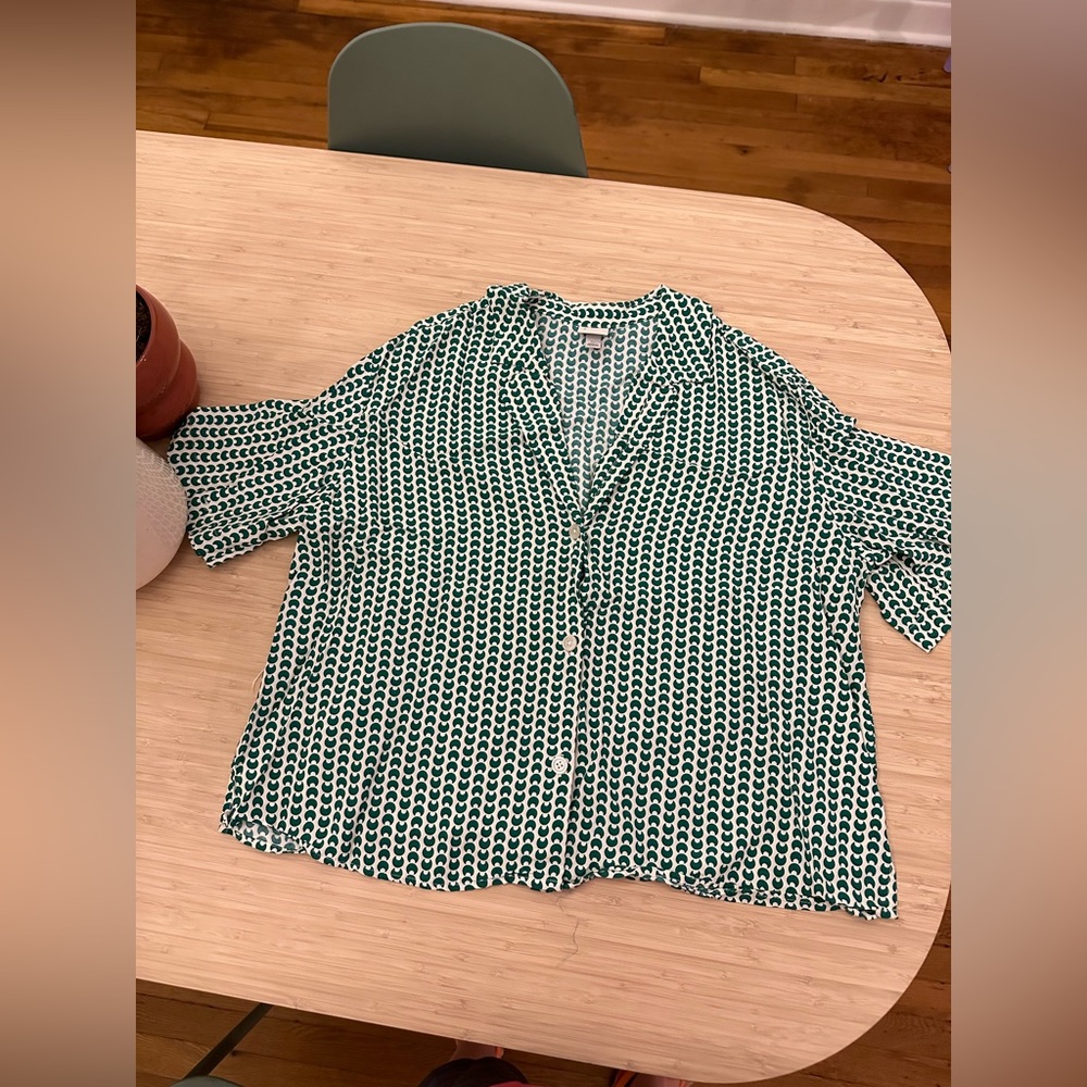 A New Day short sleeve button down